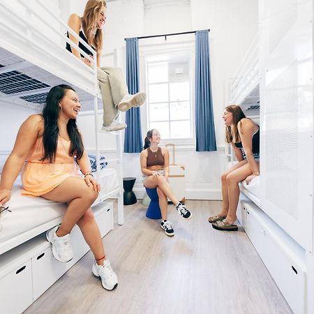 Хостел Maze Backpackers - Голд-Кост Экстерьер фото