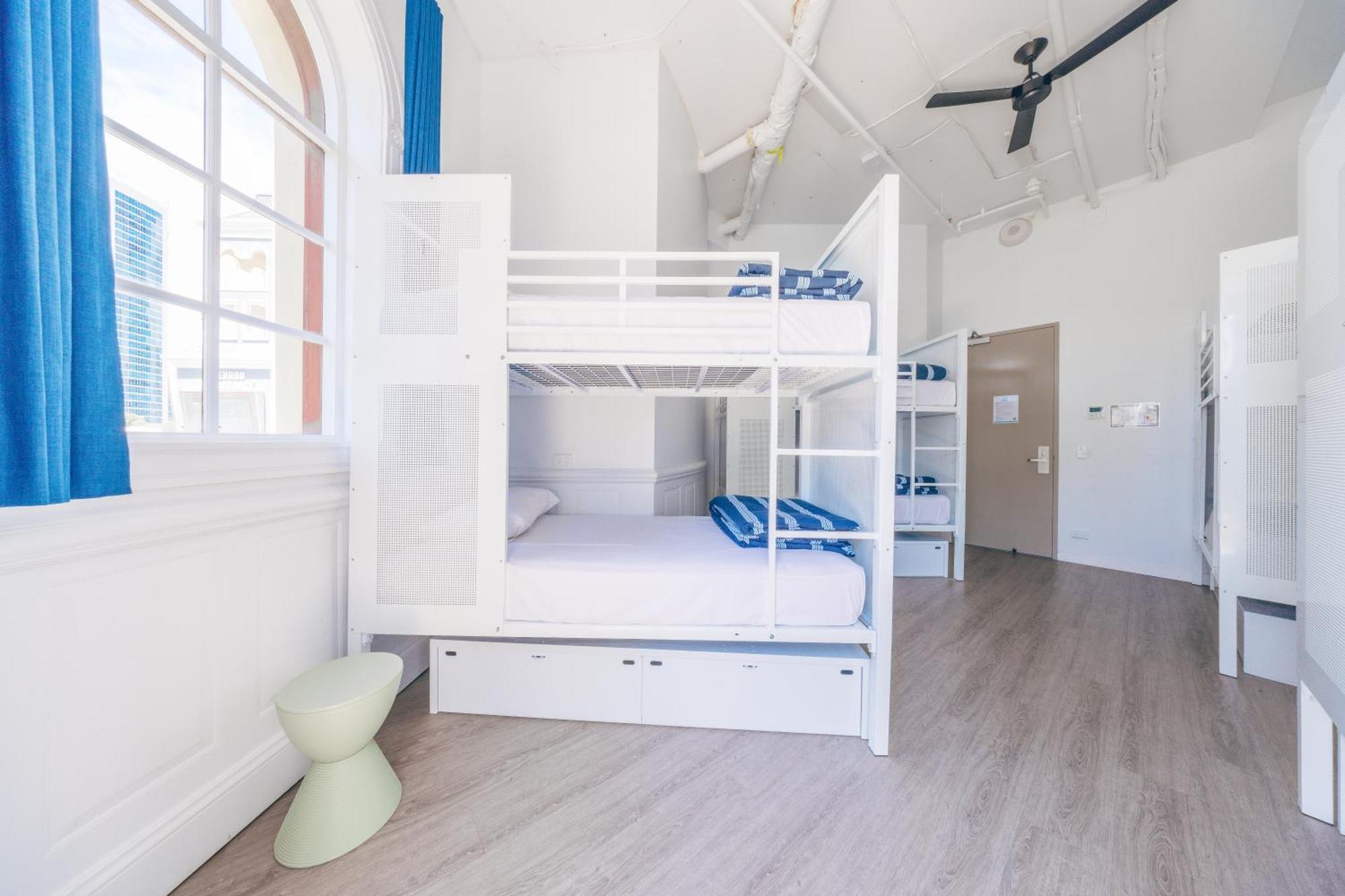 Хостел Maze Backpackers - Голд-Кост Экстерьер фото